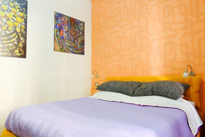 Room 5 of 29