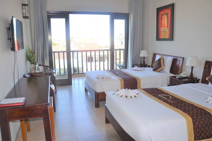 Room 14 of 75