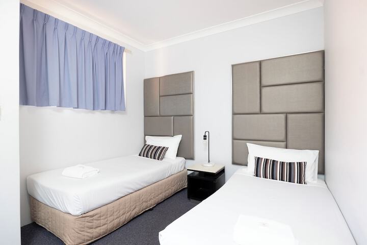 Room 14 of 29