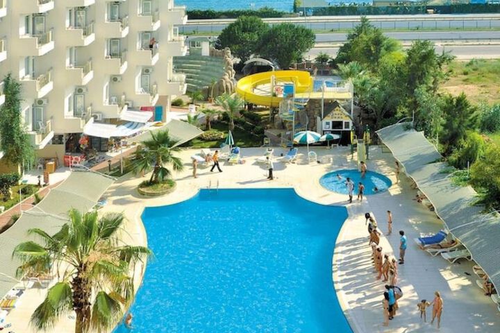 Pools & Facilities