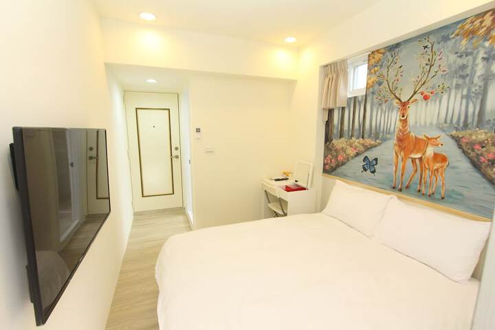 Room 112 of 246