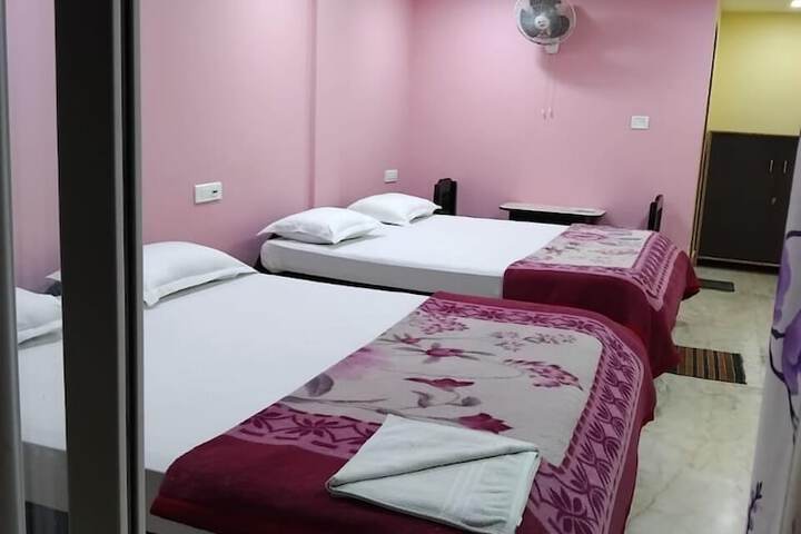Room 17 of 50