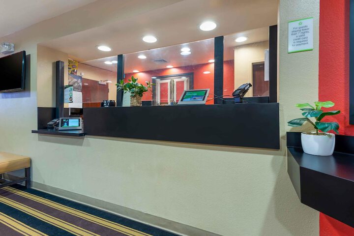 Hotel Interior 4 of 30