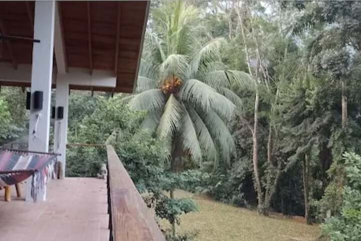 Property Grounds 2 of 6