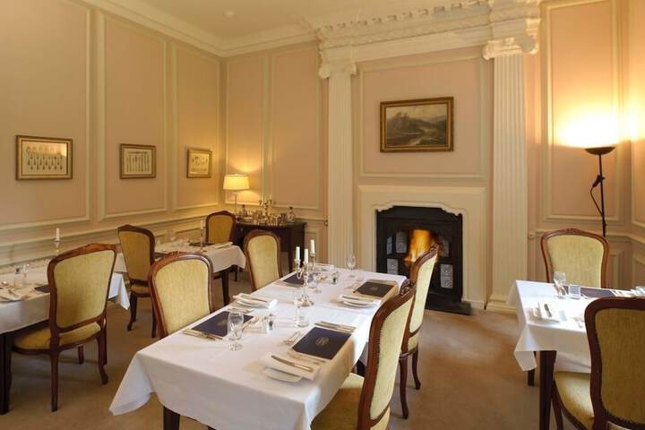 Dining 87 of 117