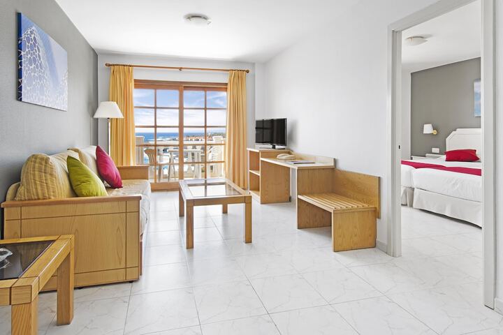 Room 6 of 47