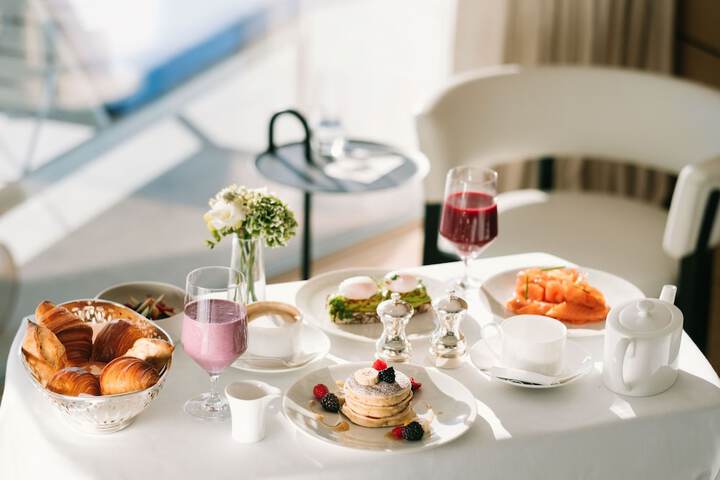 Breakfast/Coffee Service 78 of 90