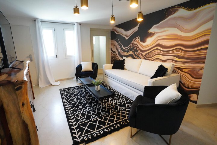 Room 37 of 74