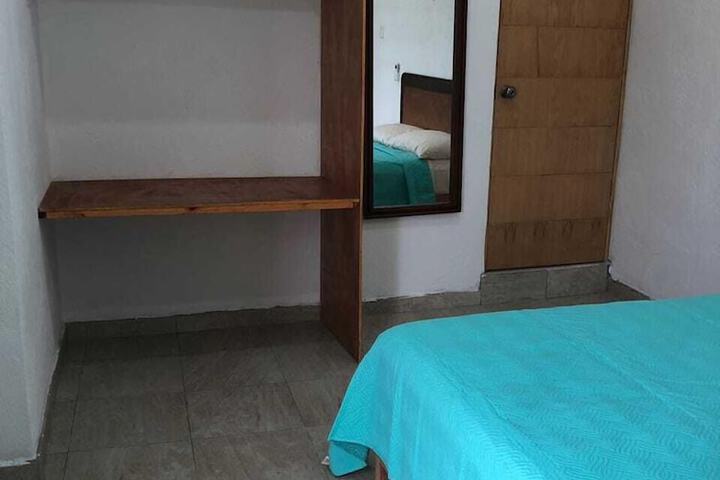Room 6 of 26
