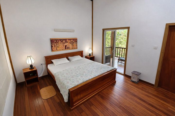 Room 15 of 60