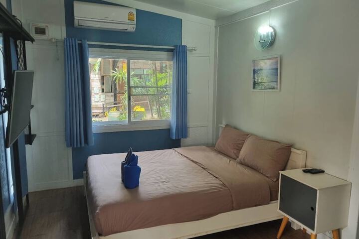 Room 89 of 195