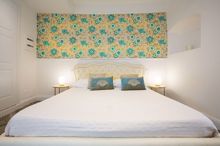Room 38 of 74