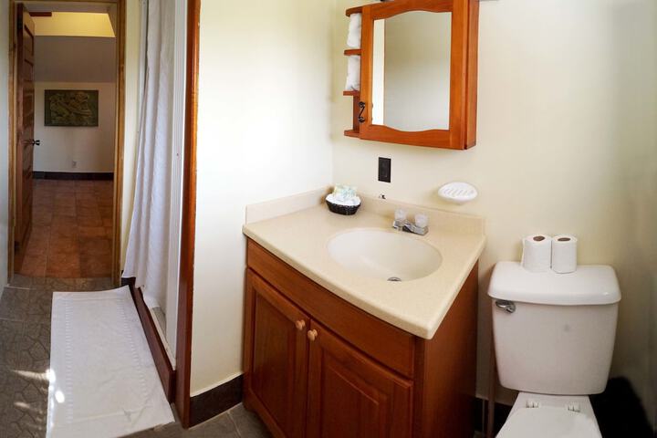 Room 122 of 258