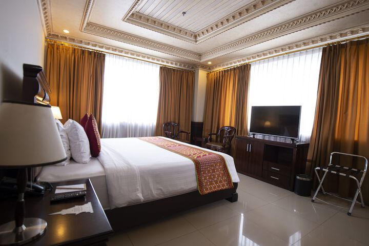 Room 15 of 73