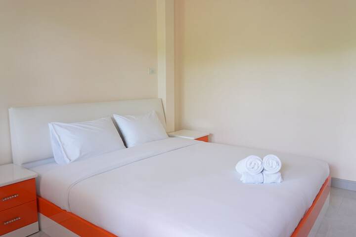 Room 8 of 52