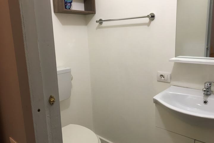 Room 7 of 15