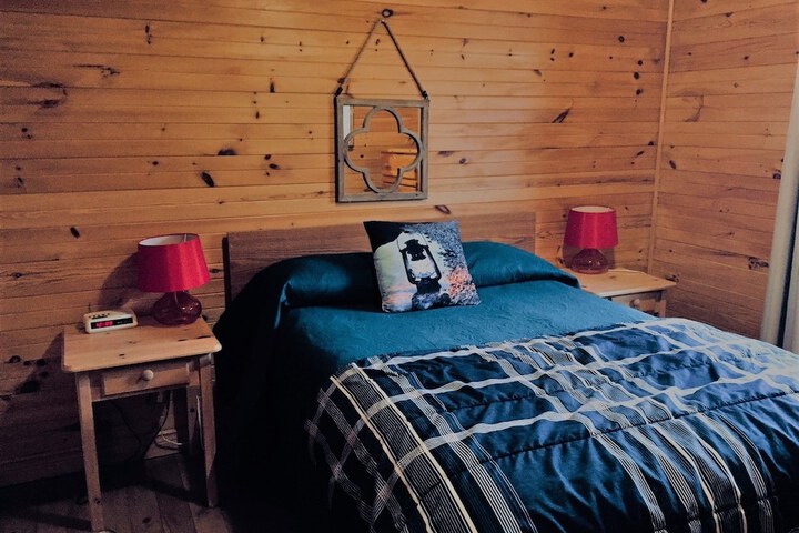 Room 4 of 53
