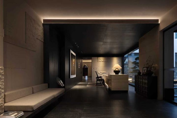 Hotel Interior 2 of 24