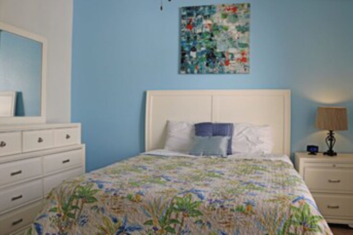 Room 84 of 108