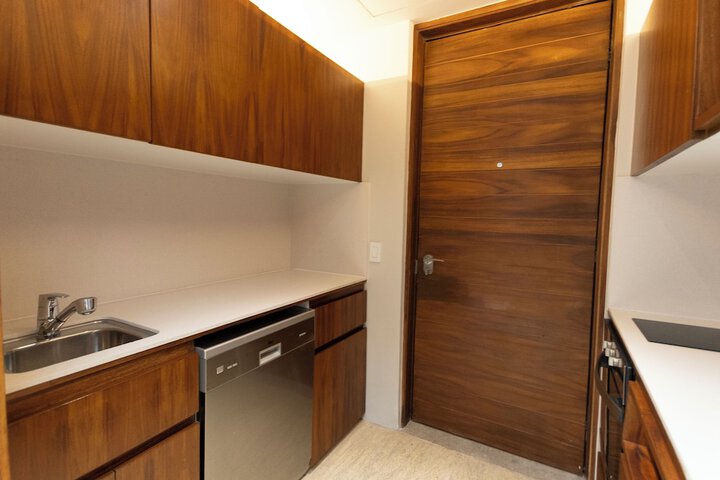 Room 15 of 54
