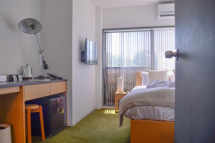 Room 9 of 51