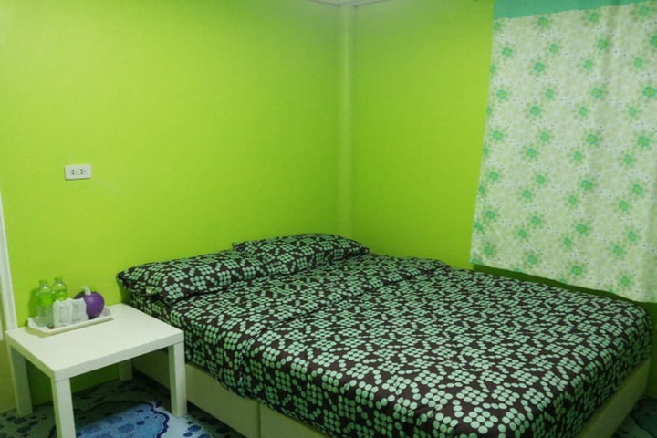 Room 4 of 21