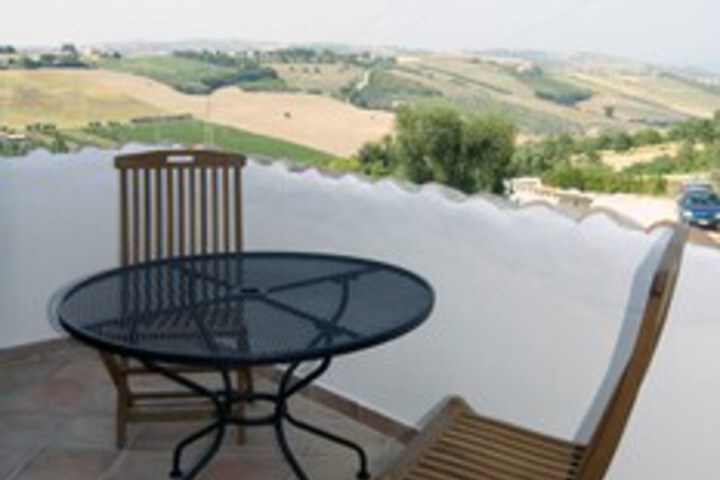 Terrace/Patio 27 of 28