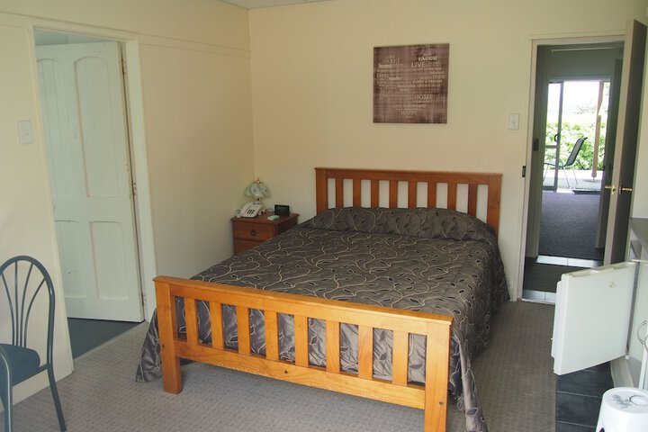 Room 4 of 69