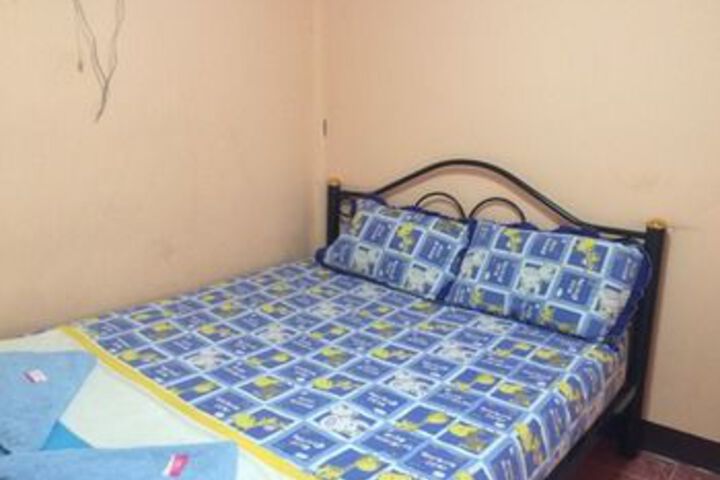 Room 9 of 20