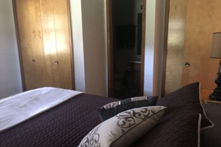 Room 52 of 55