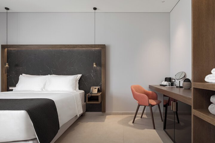 Room 31 of 79