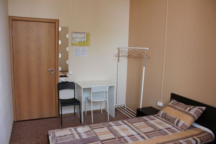 Room 7 of 66