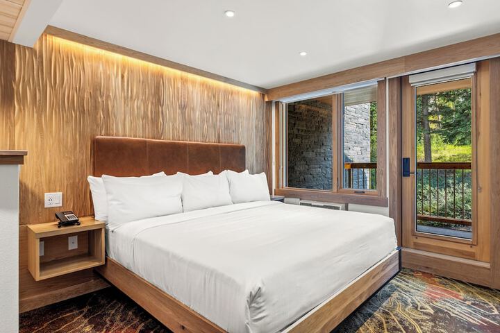 Room 21 of 48