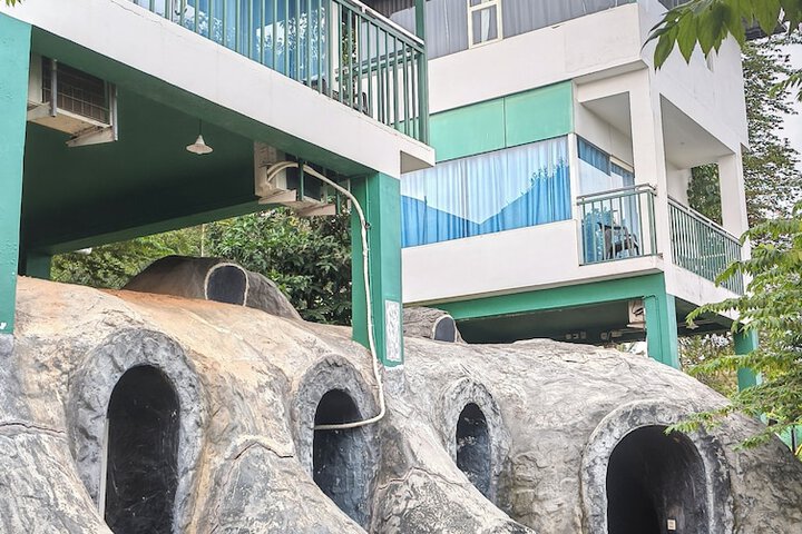 Hotel 18 of 18