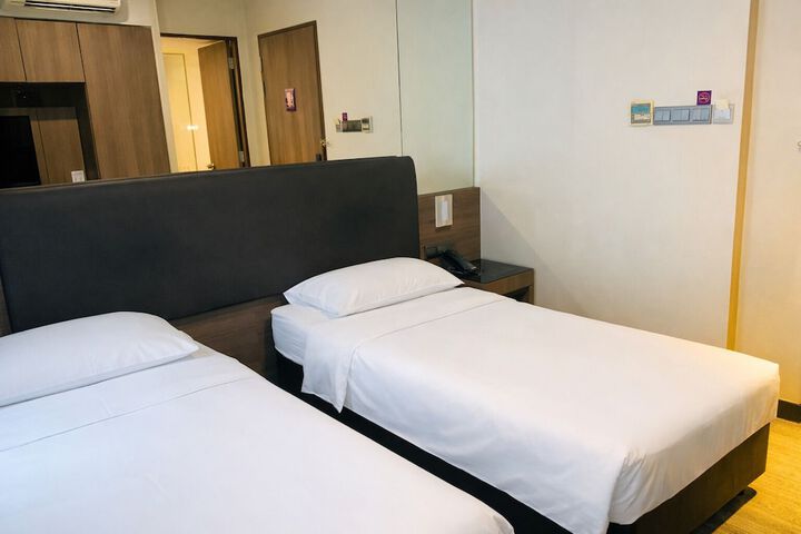 Room 47 of 104