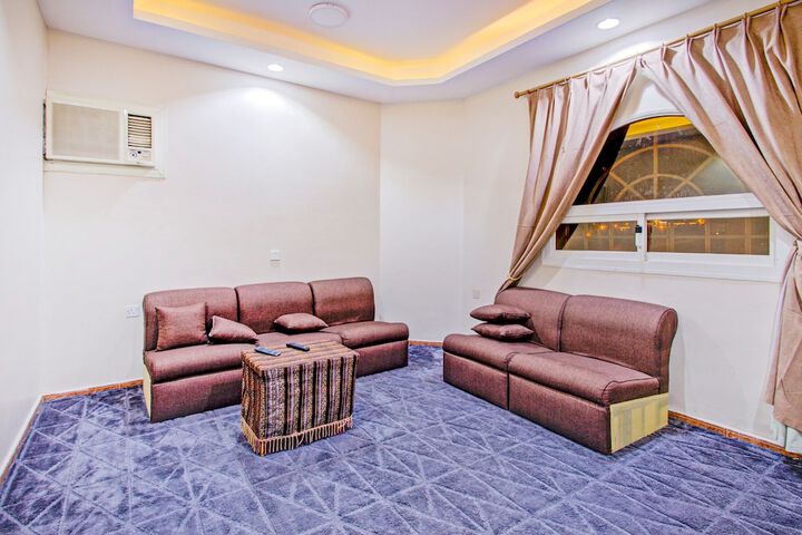 Room 34 of 53