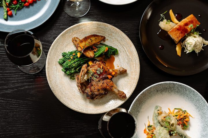 Dining 79 of 143