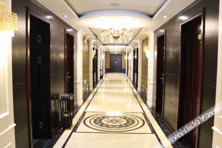 Hotel Interior 13 of 25