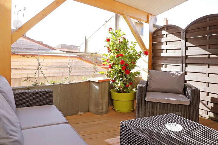 Terrace/Patio 37 of 61
