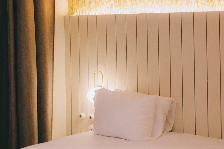 Room 28 of 108