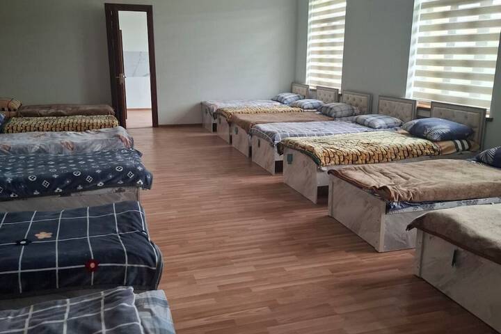Room 15 of 37