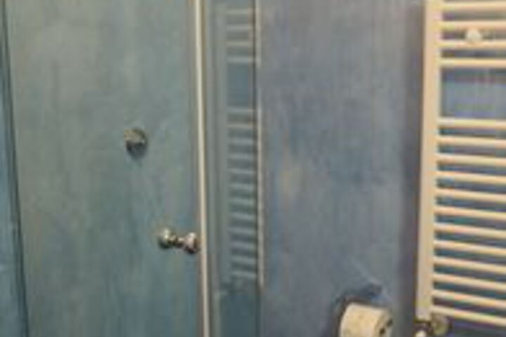 Room 4 of 67