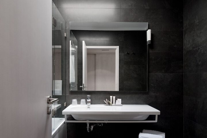 Clean Restrooms