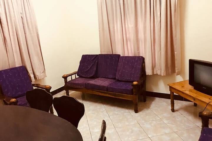 Room 5 of 10