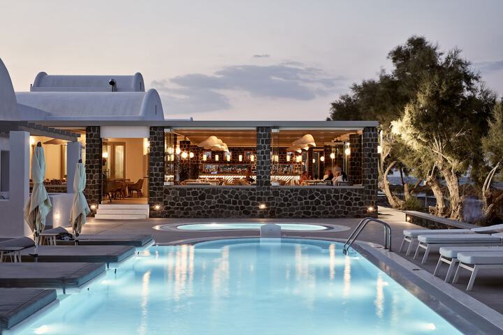 Pool 24 of 46
