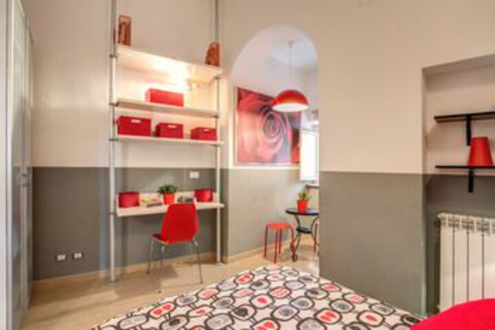 Room 41 of 330