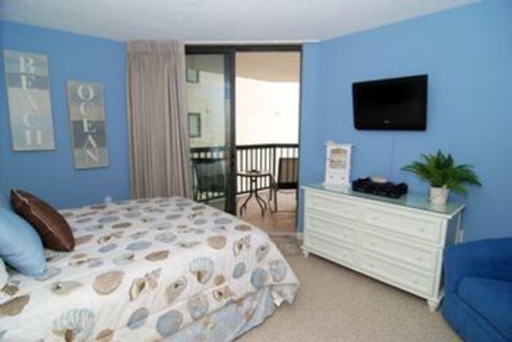 Room 16 of 46