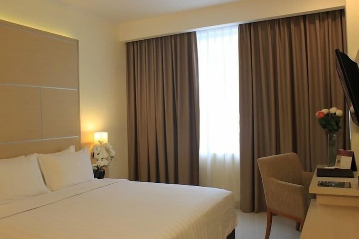 Room 16 of 45