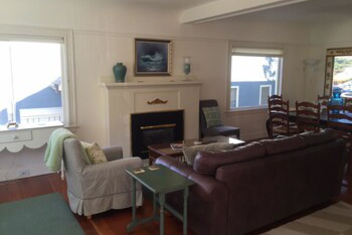 Room 3 of 21