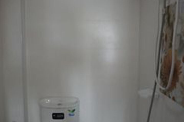 Room 6 of 49